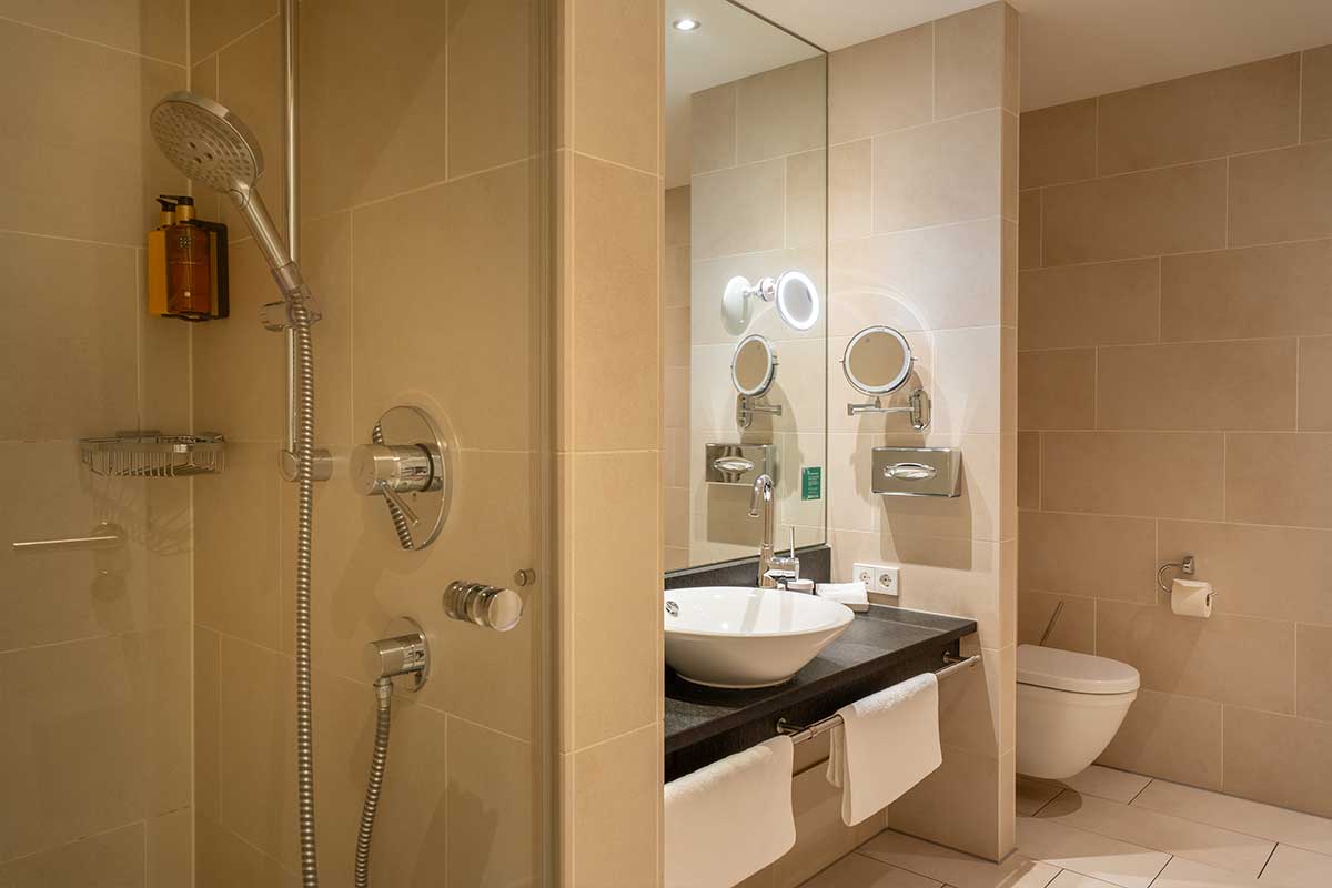 superiorsuite-strassenseite-aqua-aurelia-hotel-baden-baden