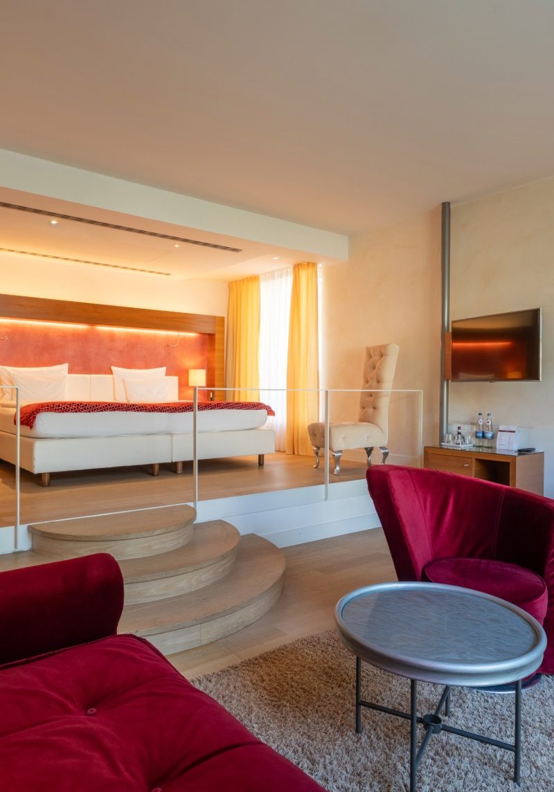 superior-suite-parkseite10-aqua-aurelia-suitenhotel-800x1200